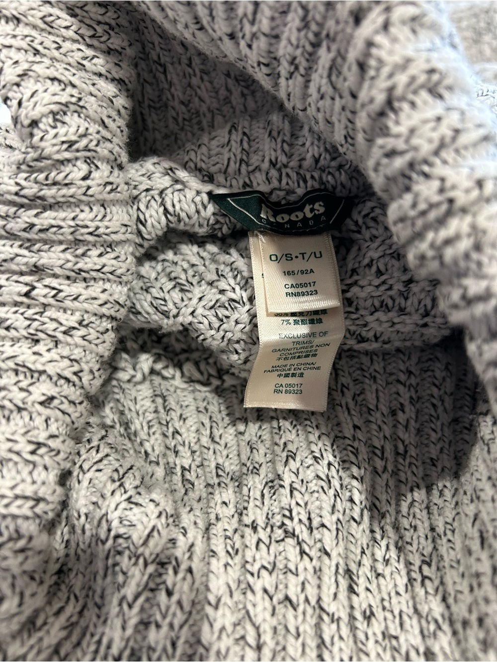 Roots Grey Knit Poncho - Picture 2 of 3